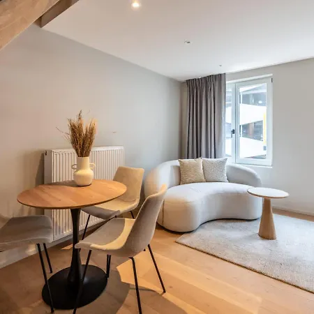 Charming Modern In The Heart Of شقة